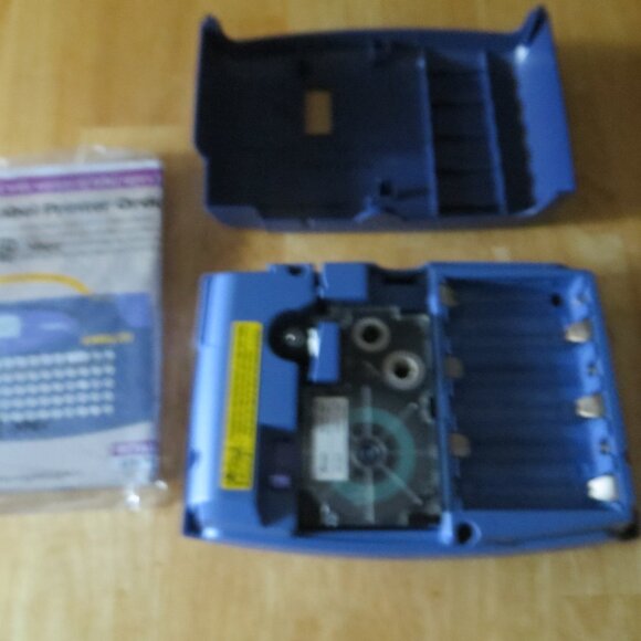 Casio KL-60L Label Thermal Printer - Picture 2 of 3